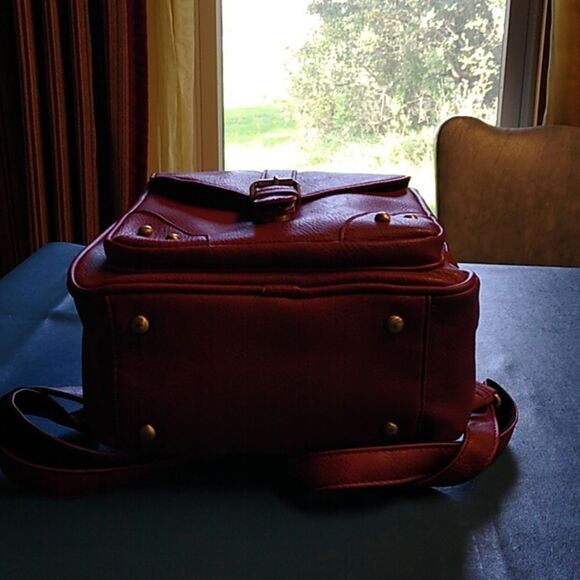 Harry Potter Hogwarts Red Backpack w/ Adjustable straps Movie Series - Picture 6 of 15